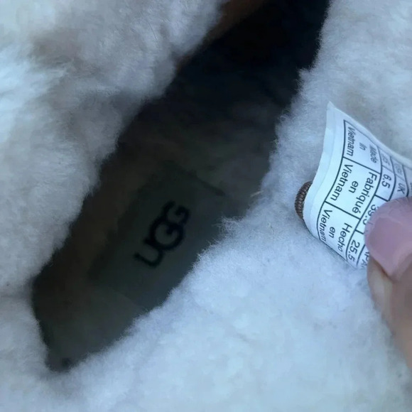 Ugg Seyline Shearling Tan Chestnut Suede Wedge Booties Size 8.5 - Picture 12 of 13